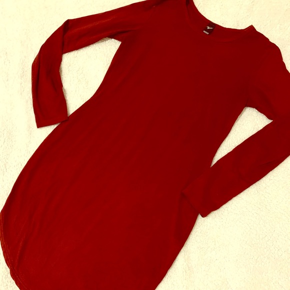 Dress - Picture 1 of 1